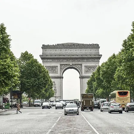 Pick A Flat - Champs Elysees / Niel Parijs